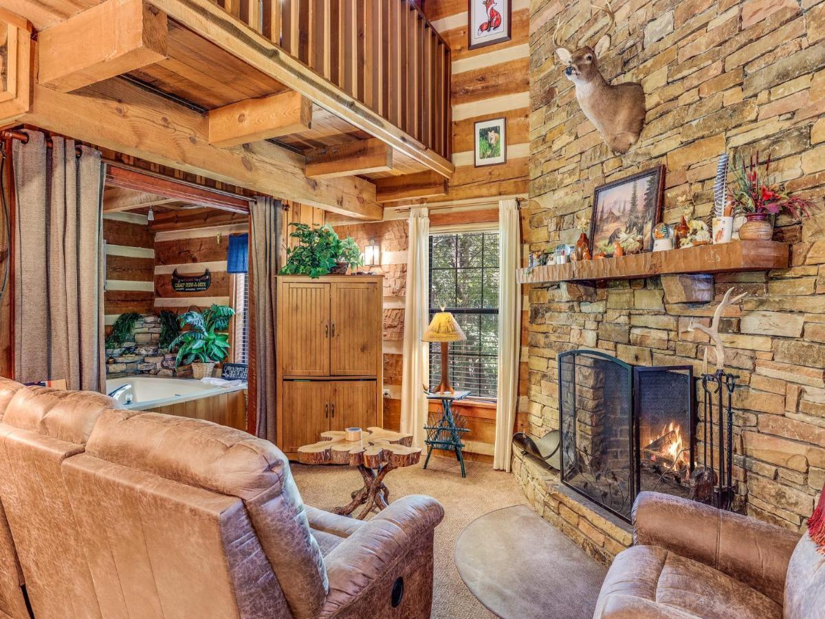 Villa Fox Den à Gatlinburg Extérieur photo